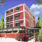 الأعمال والمطار Bakirkoy Tashan فندق