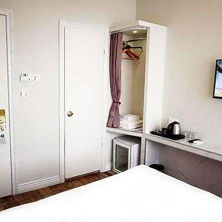 מלון Bakirkoy Tashan Business & Airport 3*